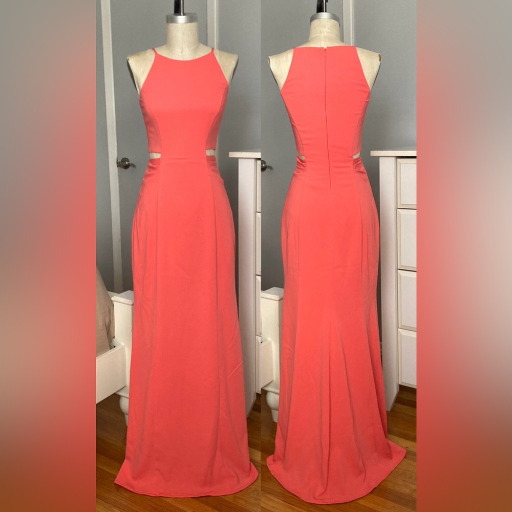 Womens Badgley Mischka Collection coral fitted long evening dress in size 4.
